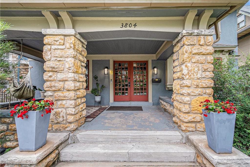 3804 Harrison Street Property Photo 1