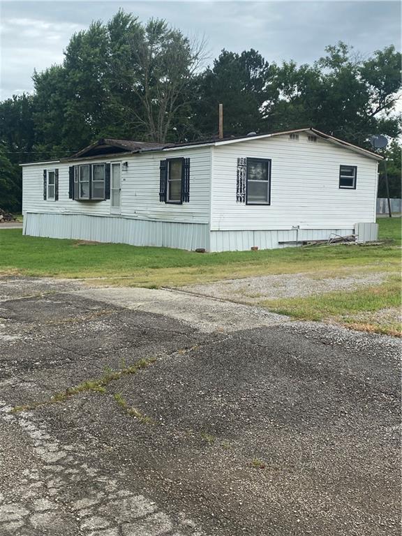 101 E Vine Street Property Photo 1