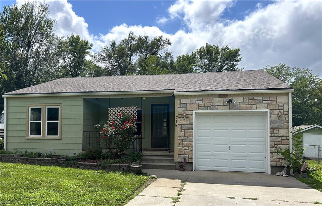 718 S Burke Street Property Photo 1