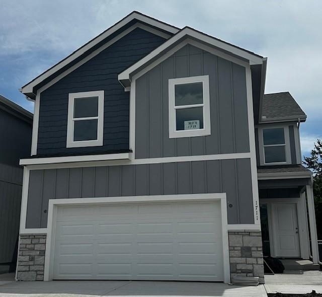 1711 Grayhawk Drive Property Photo 1
