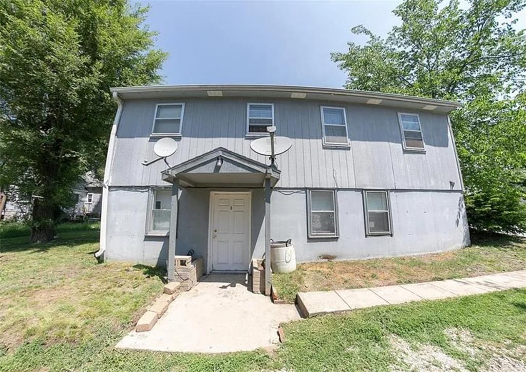 300 Zoll Street Property Photo 1