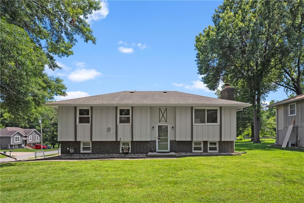 1301 Quincy Street Property Photo 1