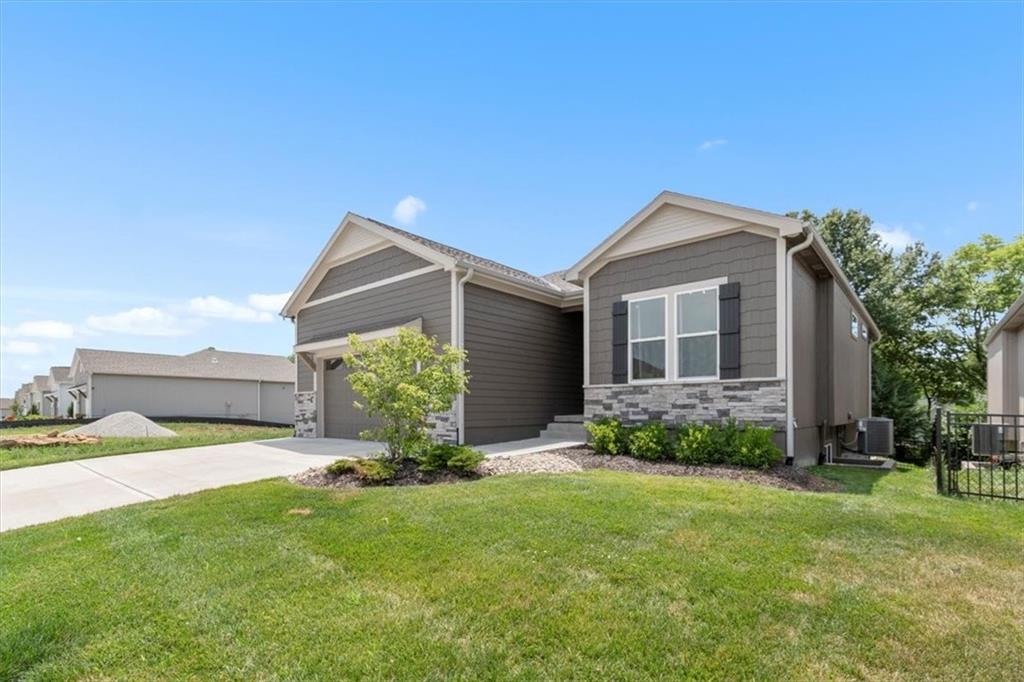 1161 Sw Whitby Drive Property Photo 36