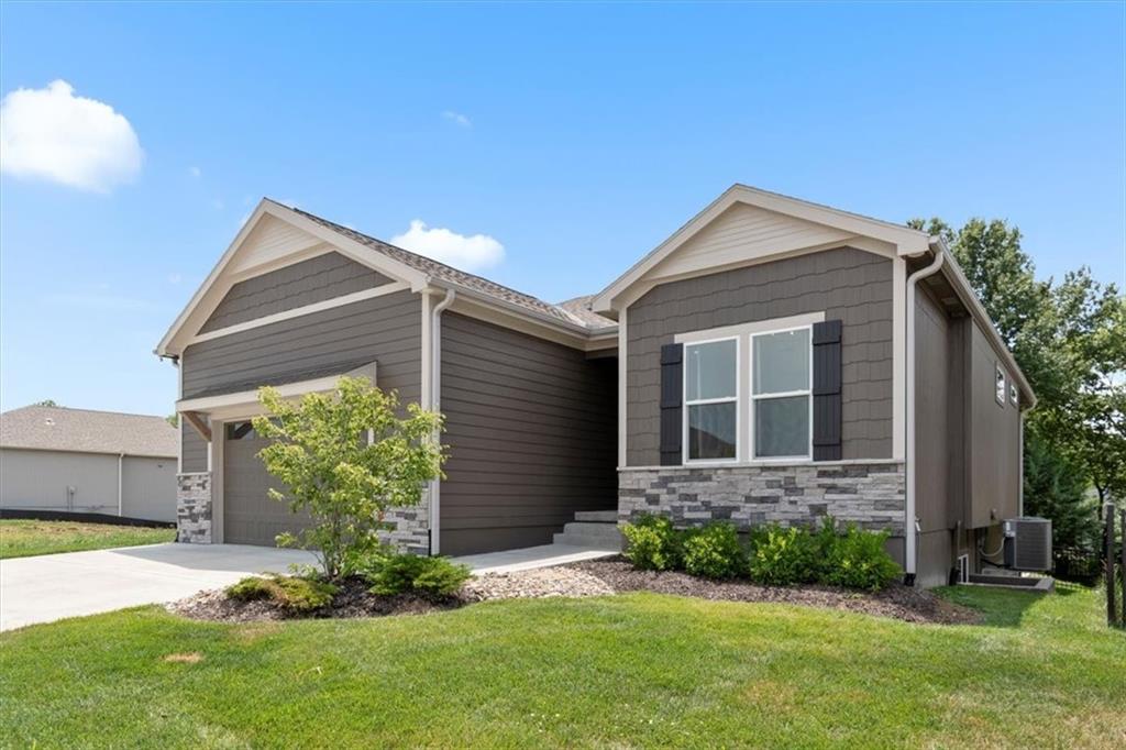 1161 Sw Whitby Drive Property Photo 37