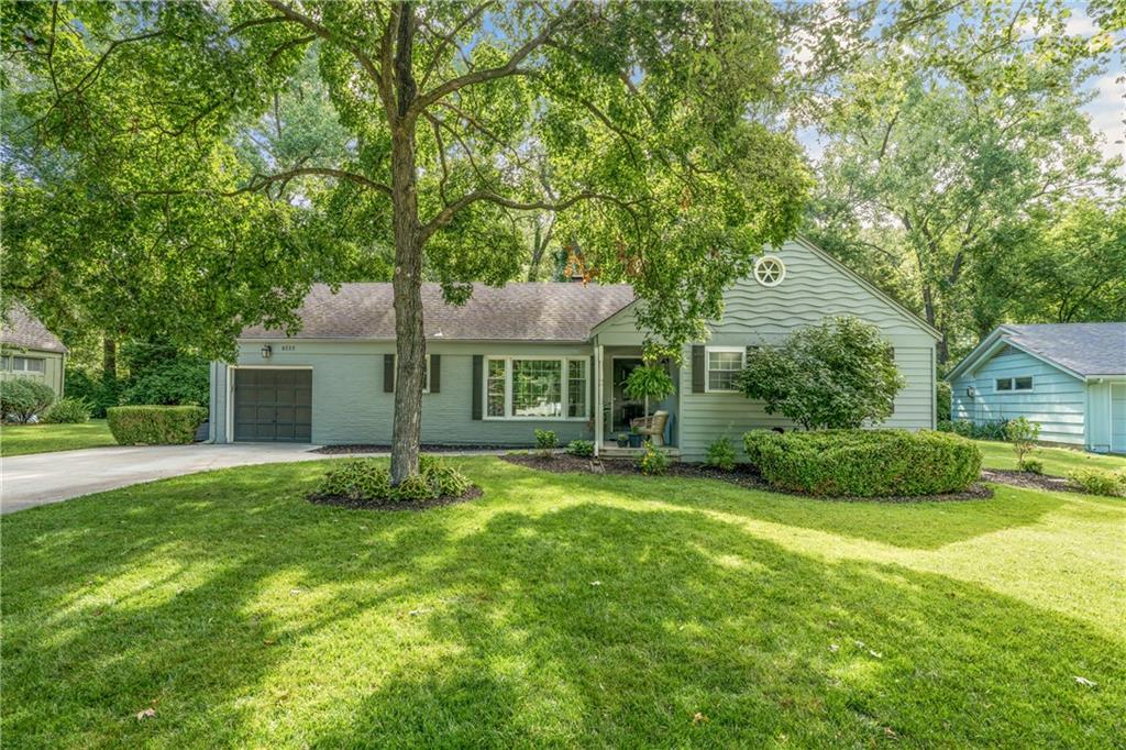 8325 Sagamore Road Property Photo 1