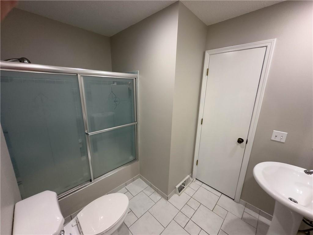 5710 Nw Raintree Drive Property Photo 3