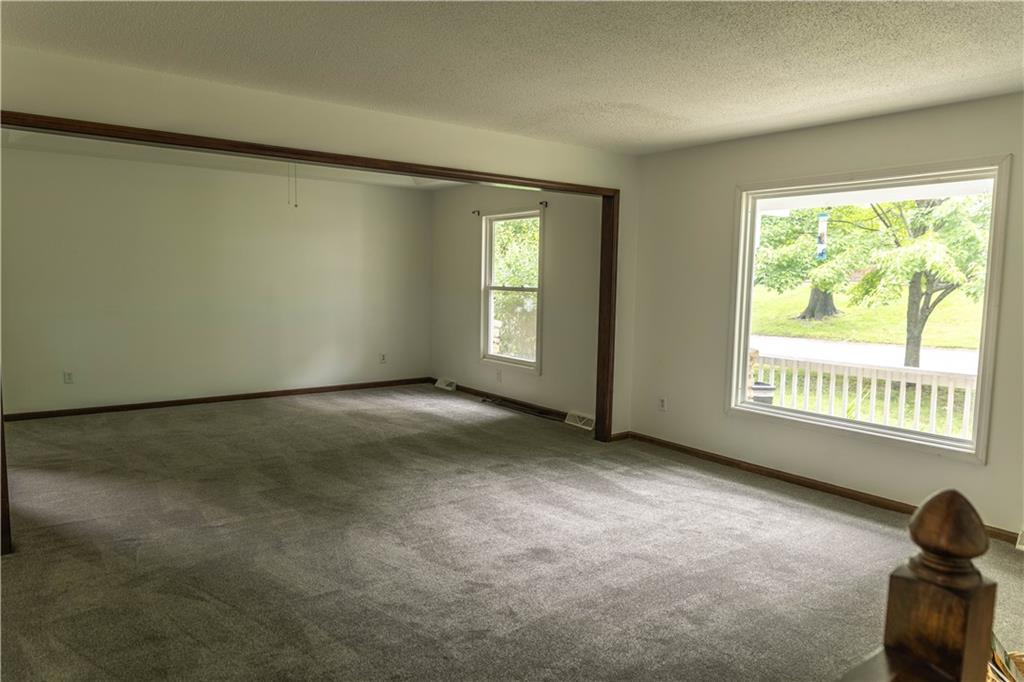 5710 Nw Raintree Drive Property Photo 9