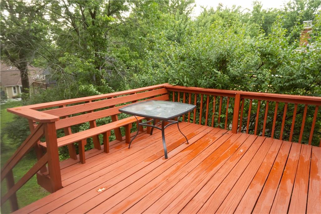 5710 Nw Raintree Drive Property Photo 18