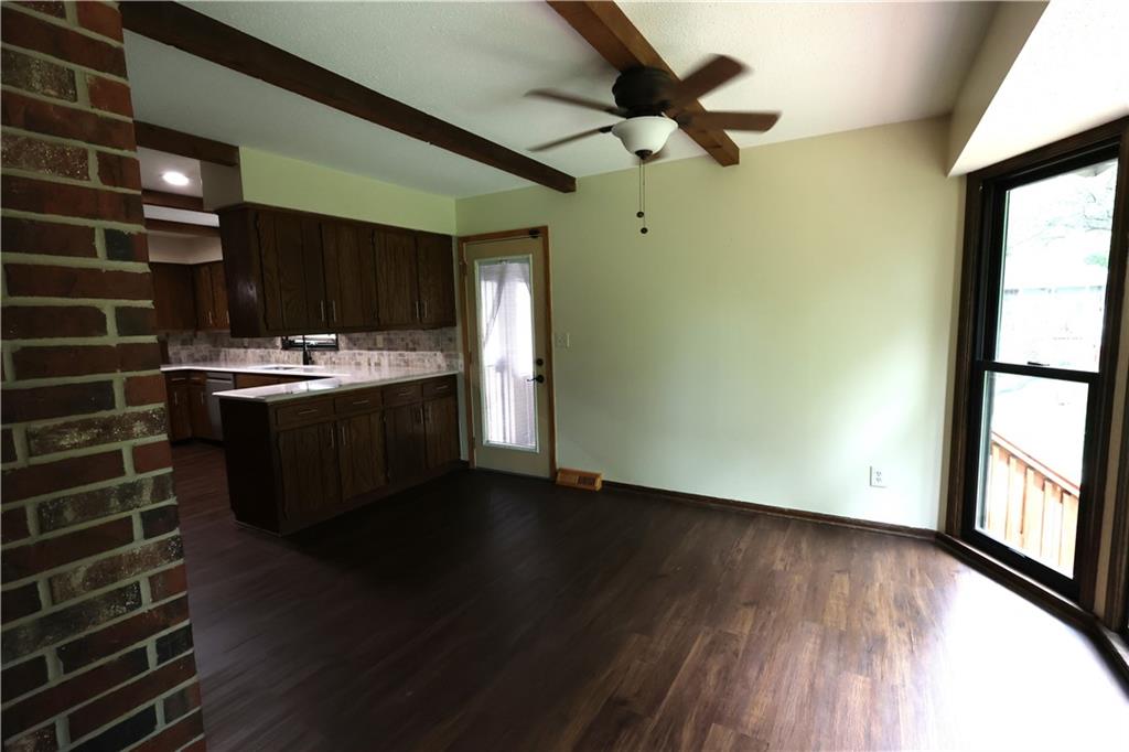 10920 E 71st Terrace Property Photo 18