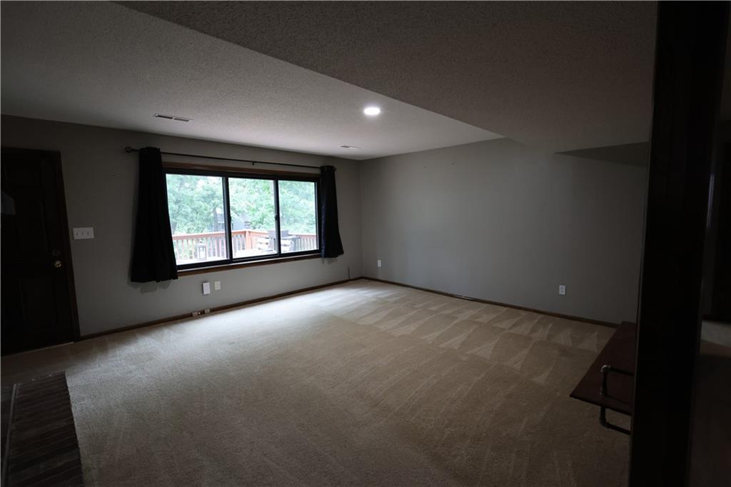 10920 E 71st Terrace Property Photo 39