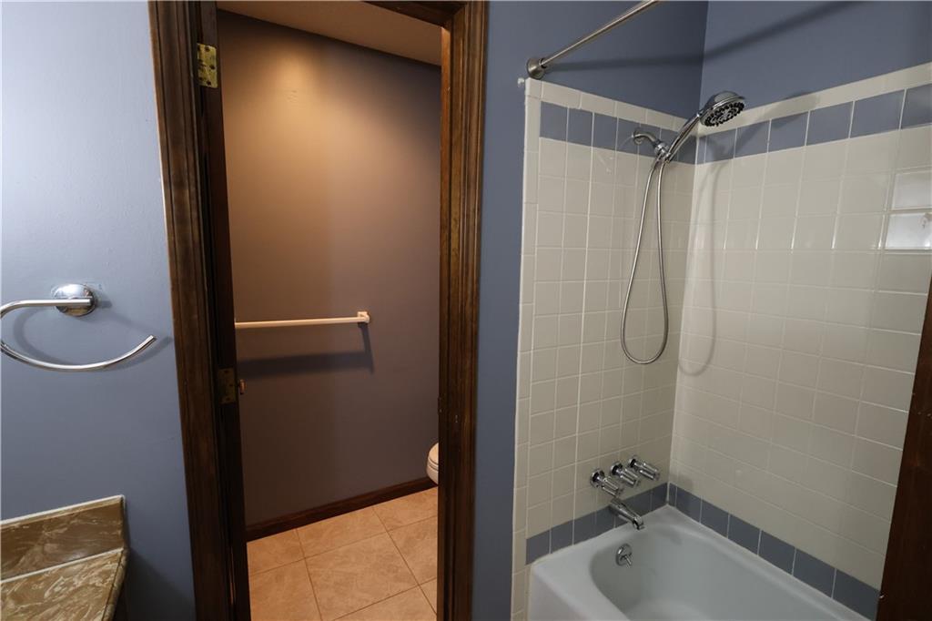 10920 E 71st Terrace Property Photo 47