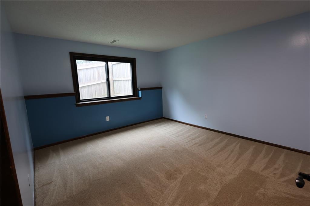 10920 E 71st Terrace Property Photo 48