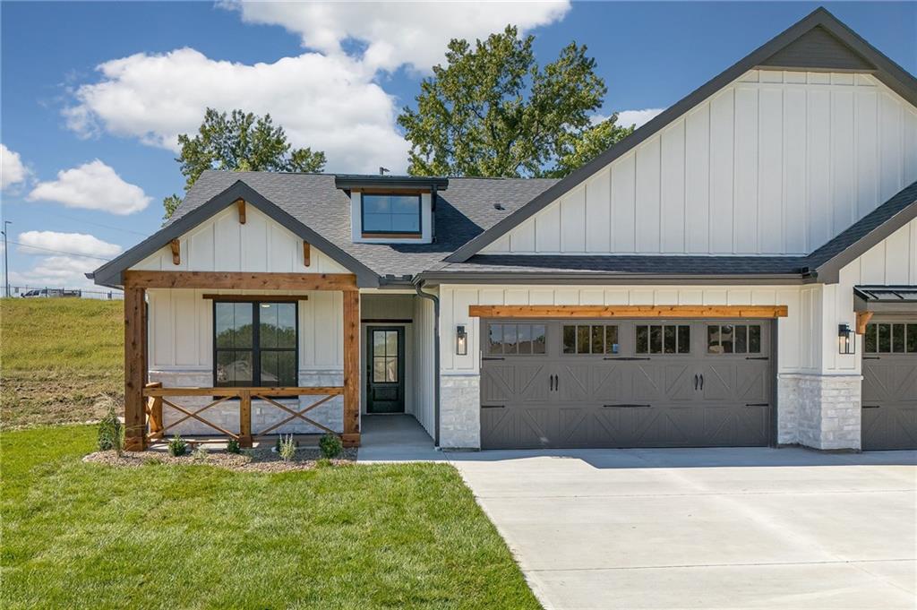 1400 Country Court Property Photo 1