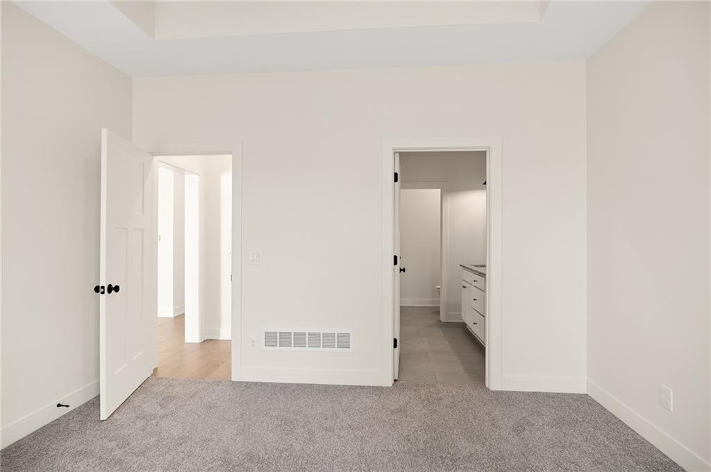 1400 Country Court Property Photo 17