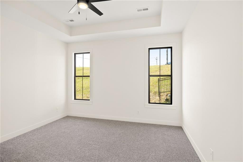 1400 Country Court Property Photo 19