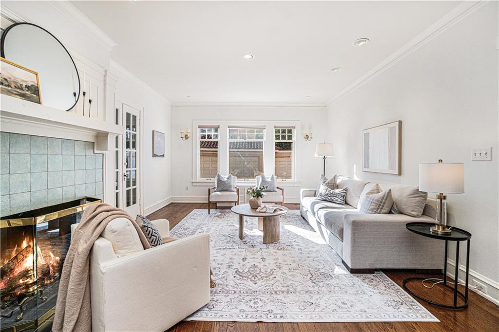 4600 Charlotte Street Property Photo 9