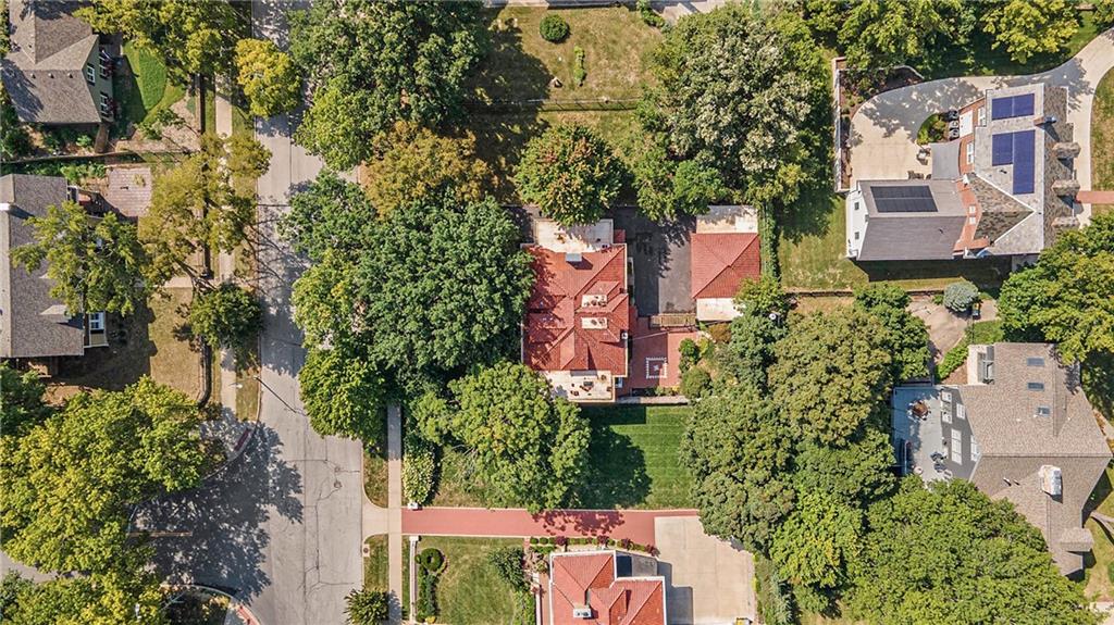 4600 Charlotte Street Property Photo 47