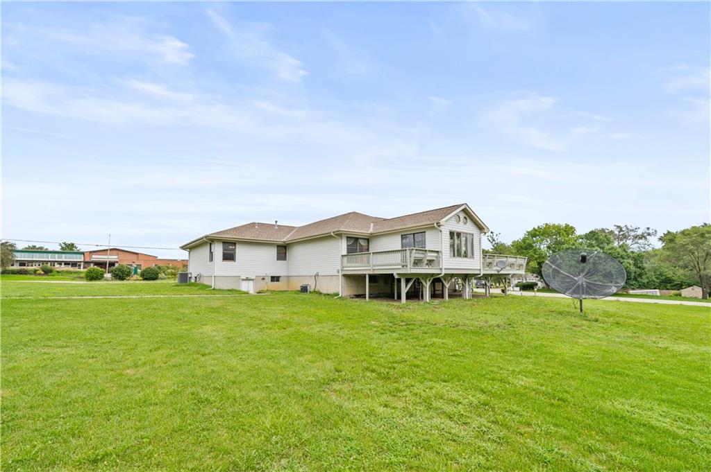 19910 Lamar Avenue Property Photo 3