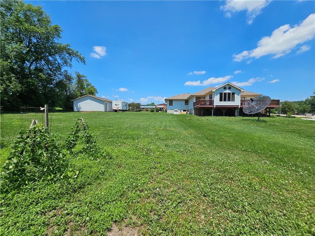 19910 Lamar Avenue Property Photo 13