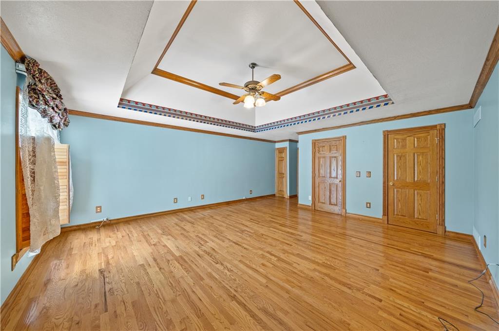 19910 Lamar Avenue Property Photo 32