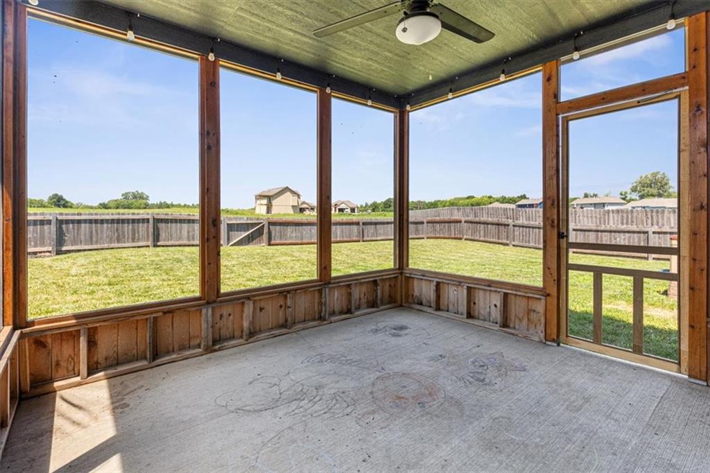 20802 Copper Creek Drive Property Photo 12