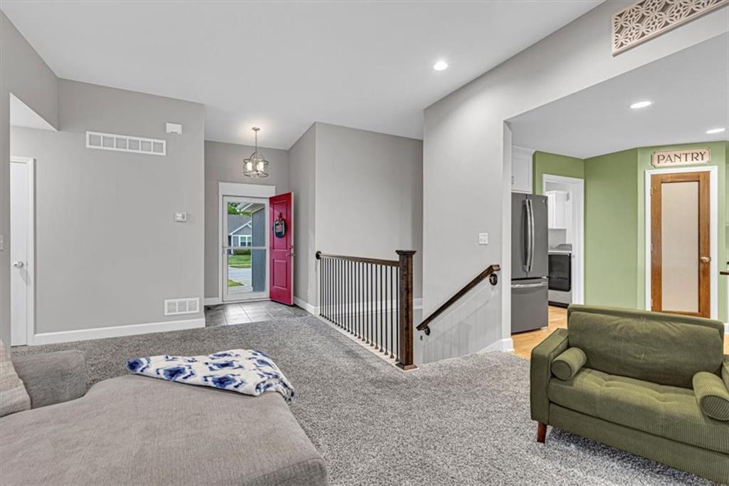 20802 Copper Creek Drive Property Photo 15