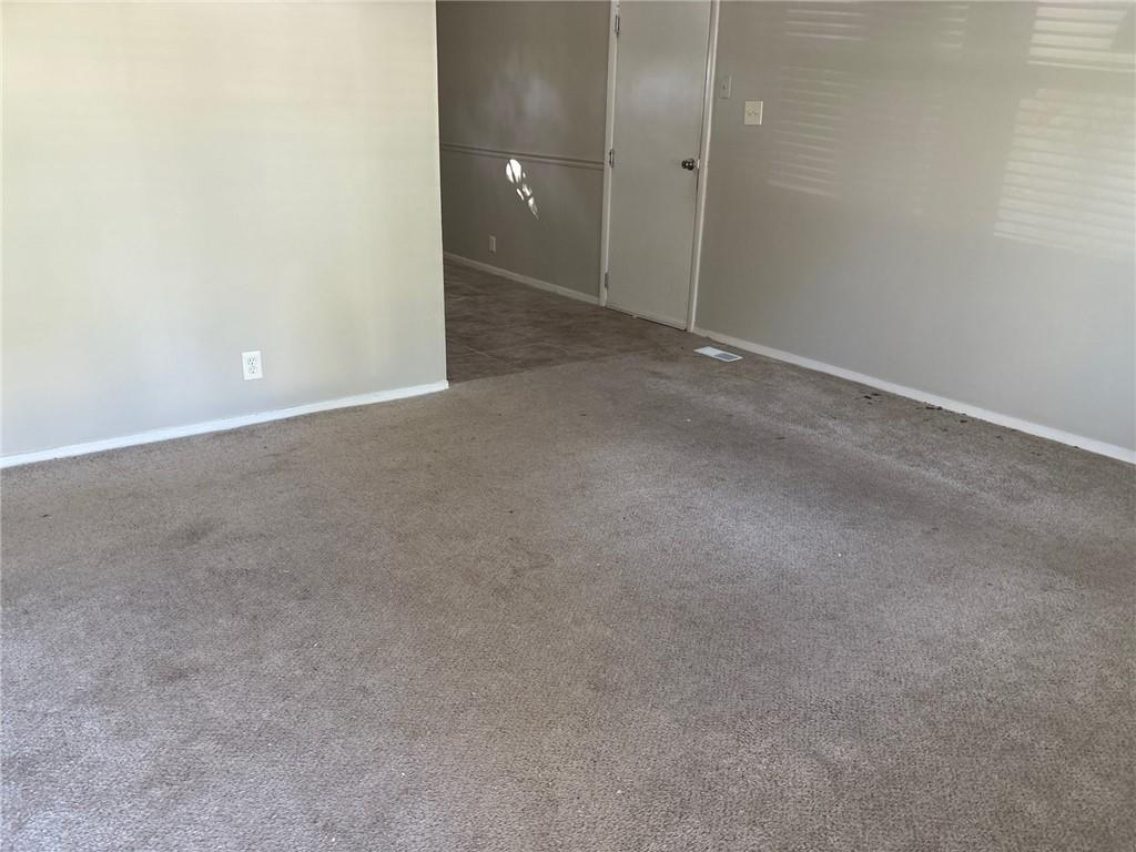 6310 E 153rd Street Property Photo 5