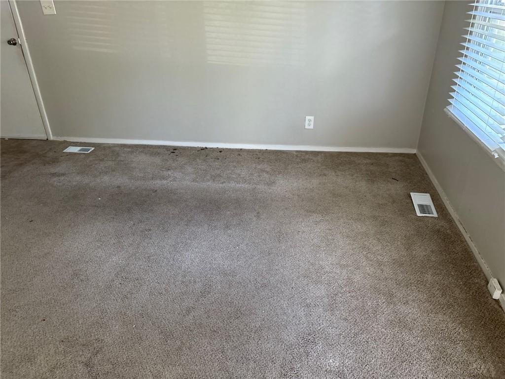 6310 E 153rd Street Property Photo 7