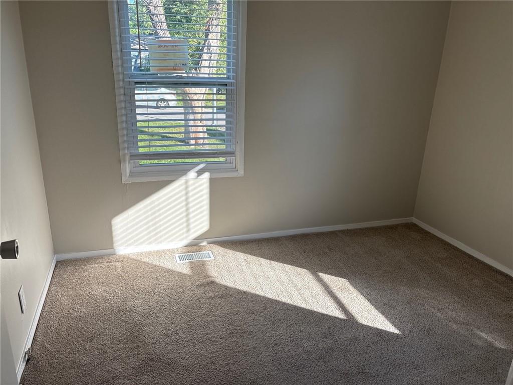 6310 E 153rd Street Property Photo 16