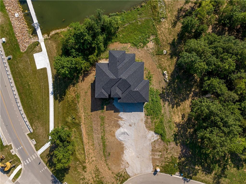 10 Tomahawk Circle Property Photo 7