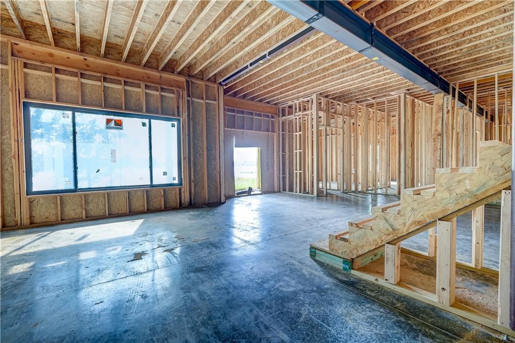 10 Tomahawk Circle Property Photo 15