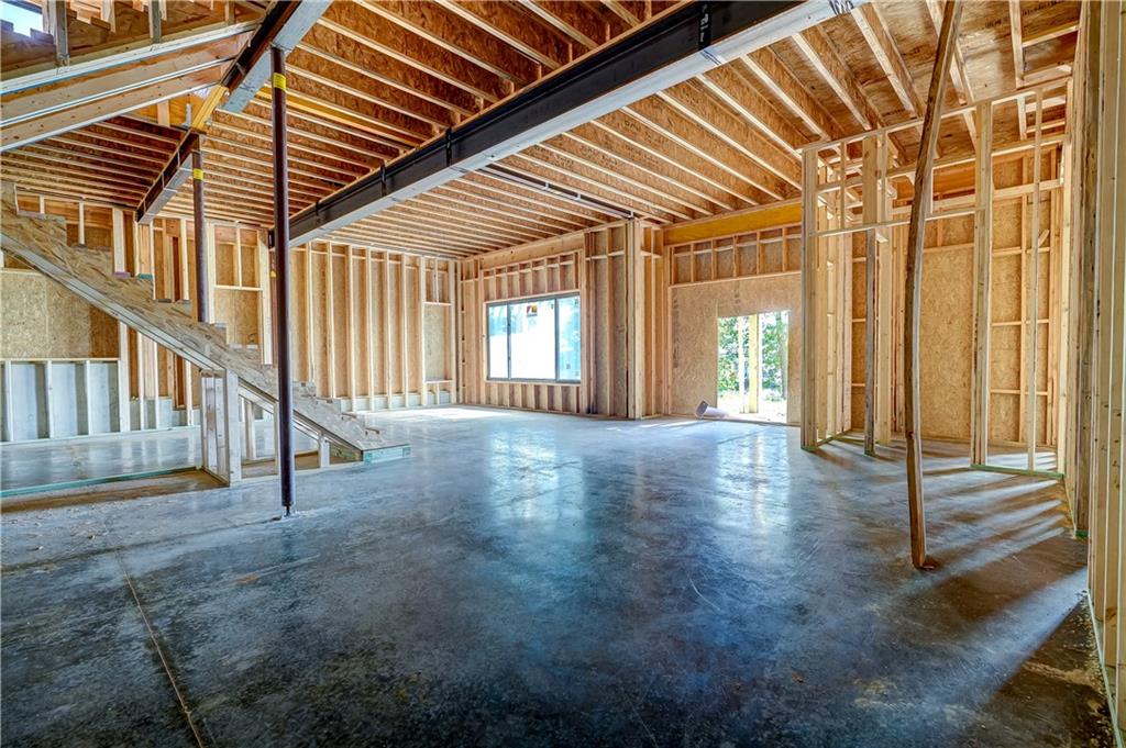 10 Tomahawk Circle Property Photo 17