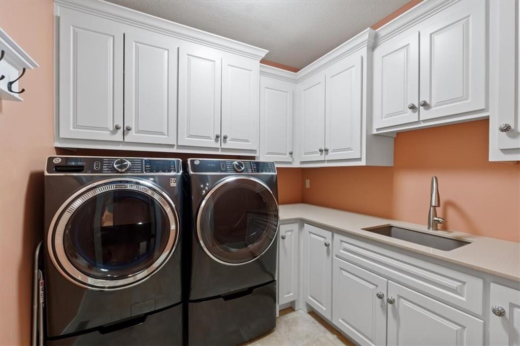 8856 Freedom Street Property Photo 21