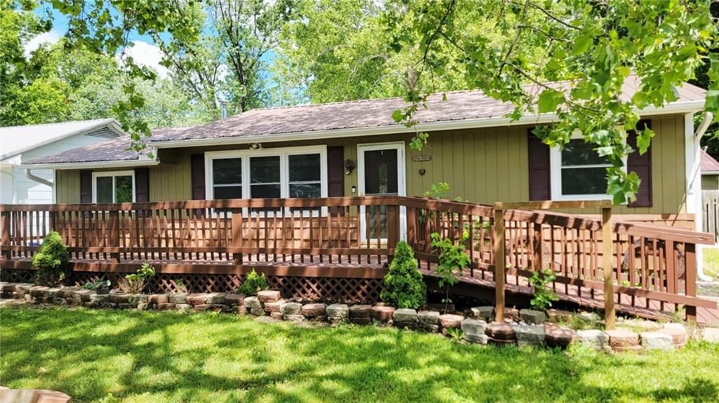 1404 Maple Street Property Photo 1