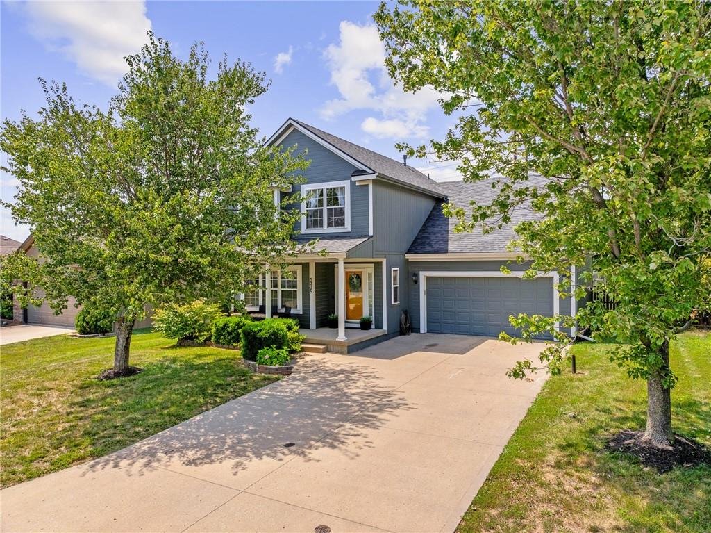 1210 Nw Persimmon Drive Property Photo
