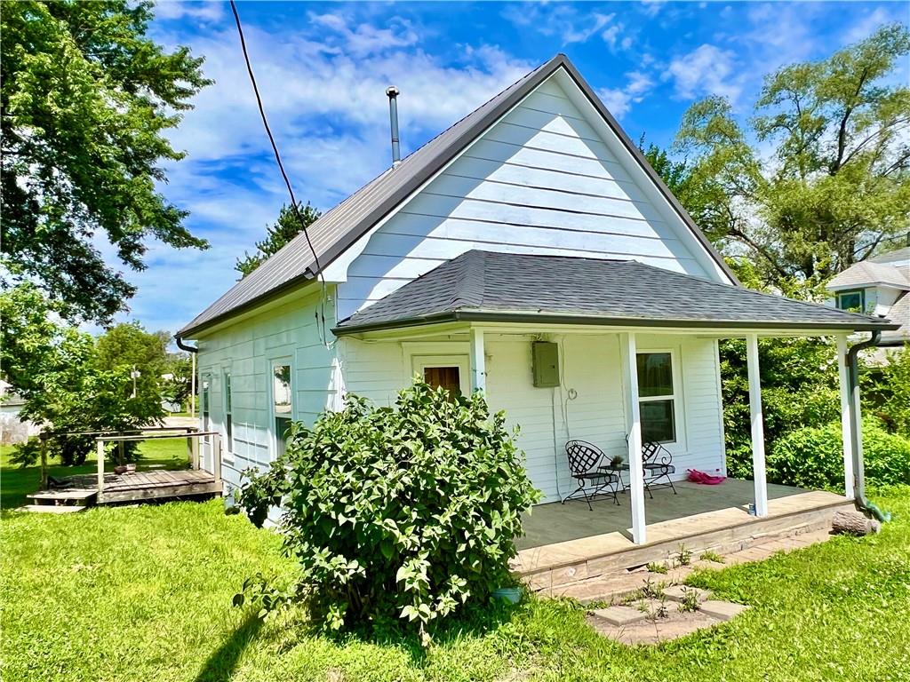 14364 N Bay Street Property Photo 3