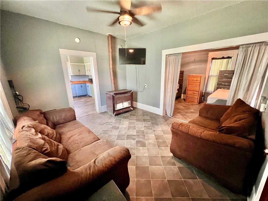 14364 N Bay Street Property Photo 6