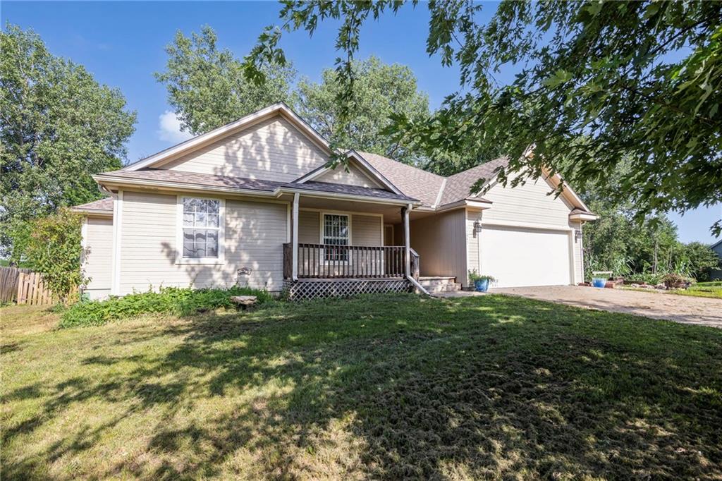 11647 Woodrail Avenue Property Photo 1