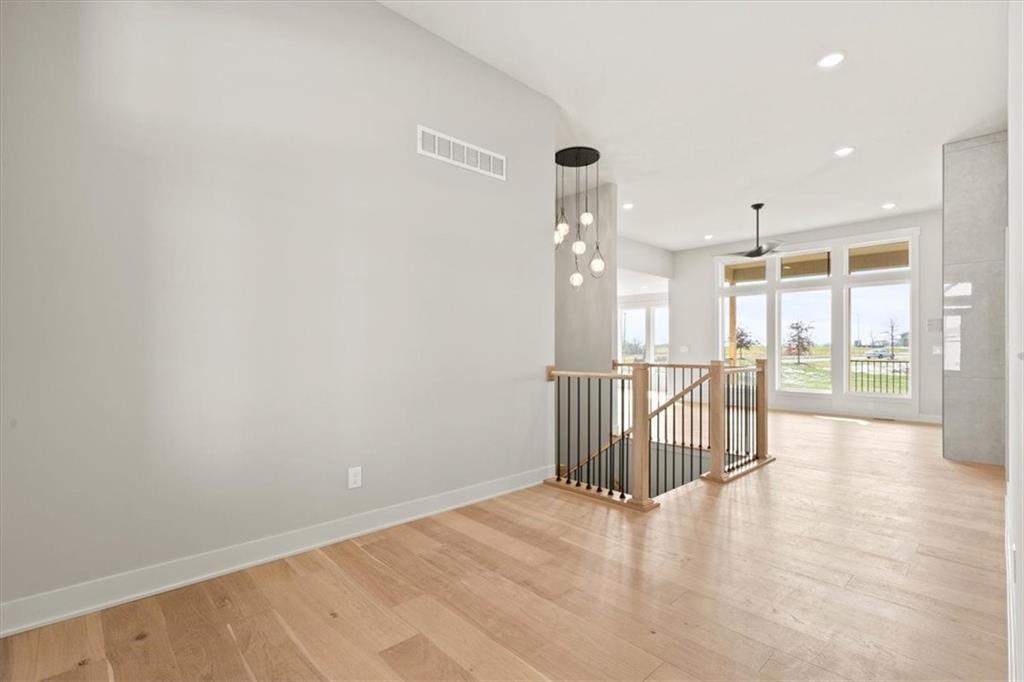 4460 145th Terrace Property Photo 5