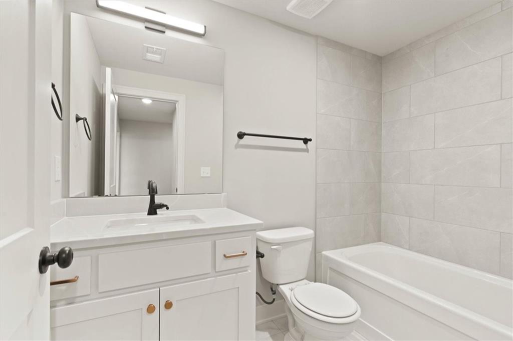 4460 145th Terrace Property Photo 34