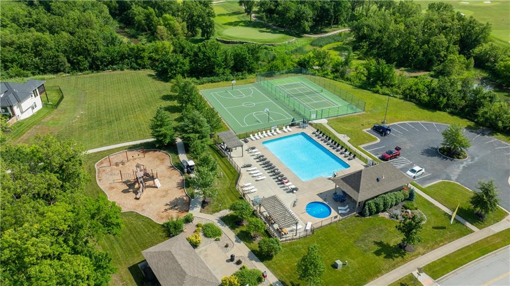 4460 145th Terrace Property Photo 43