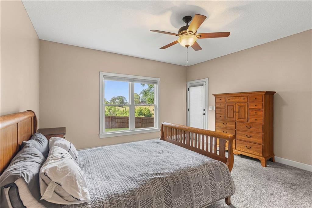 1401 Se Woodbine Drive Property Photo 16