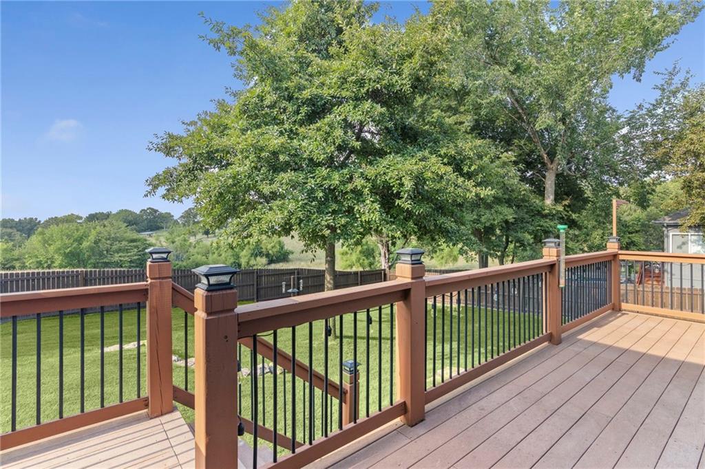 1401 Se Woodbine Drive Property Photo 44