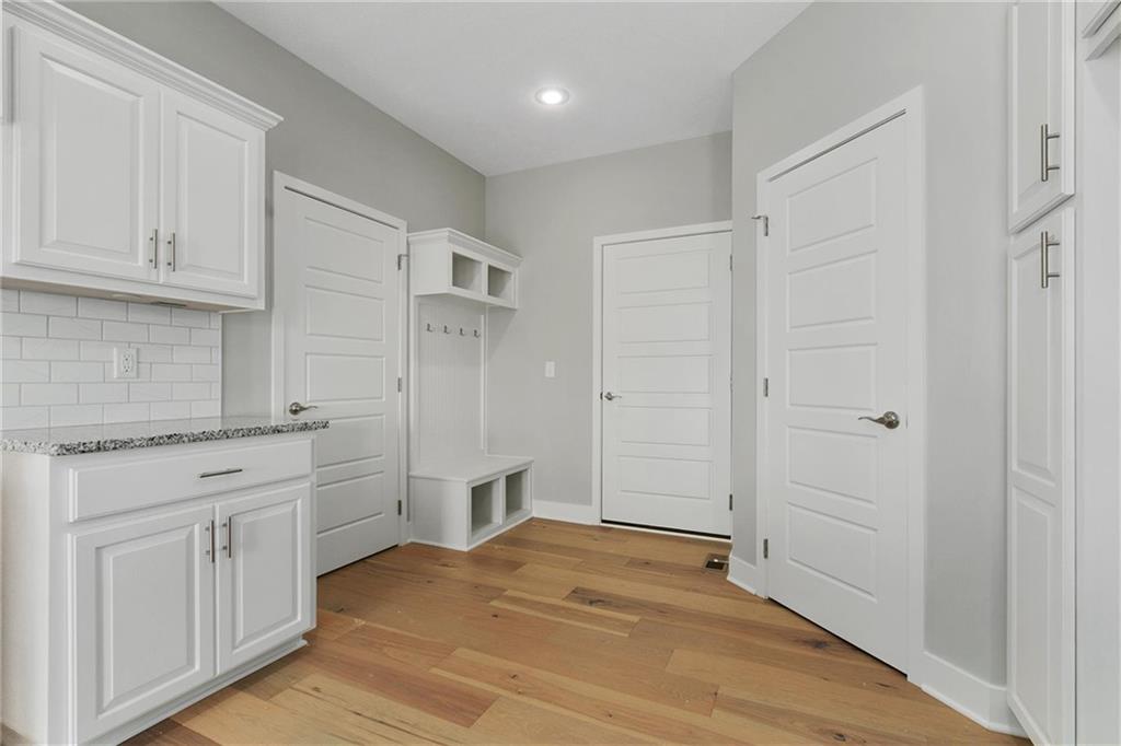 9014 N Monroe Avenue Property Photo 19