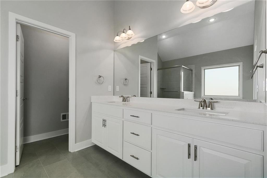 9014 N Monroe Avenue Property Photo 23