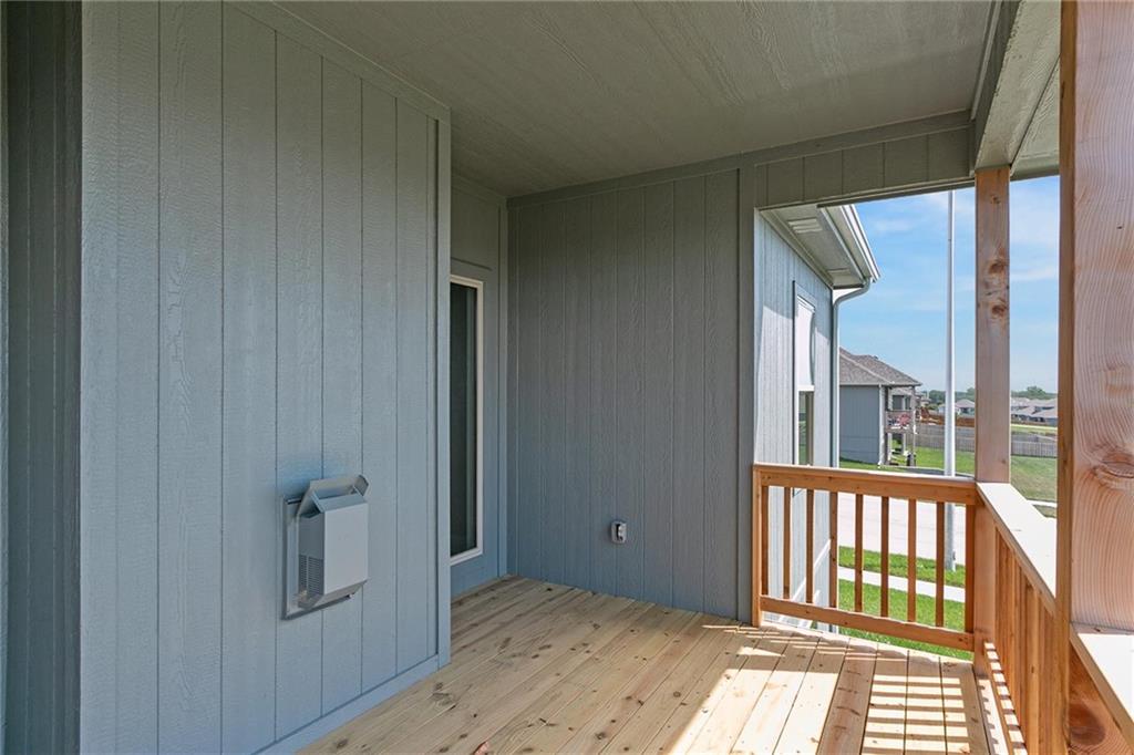 9014 N Monroe Avenue Property Photo 39