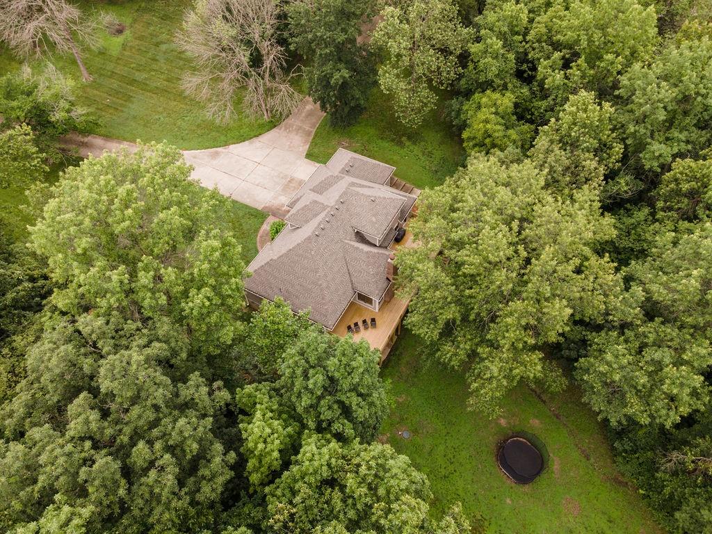 26311 Westlake Drive Property Photo 7