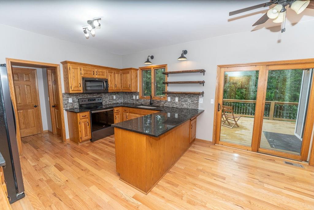 26311 Westlake Drive Property Photo 18