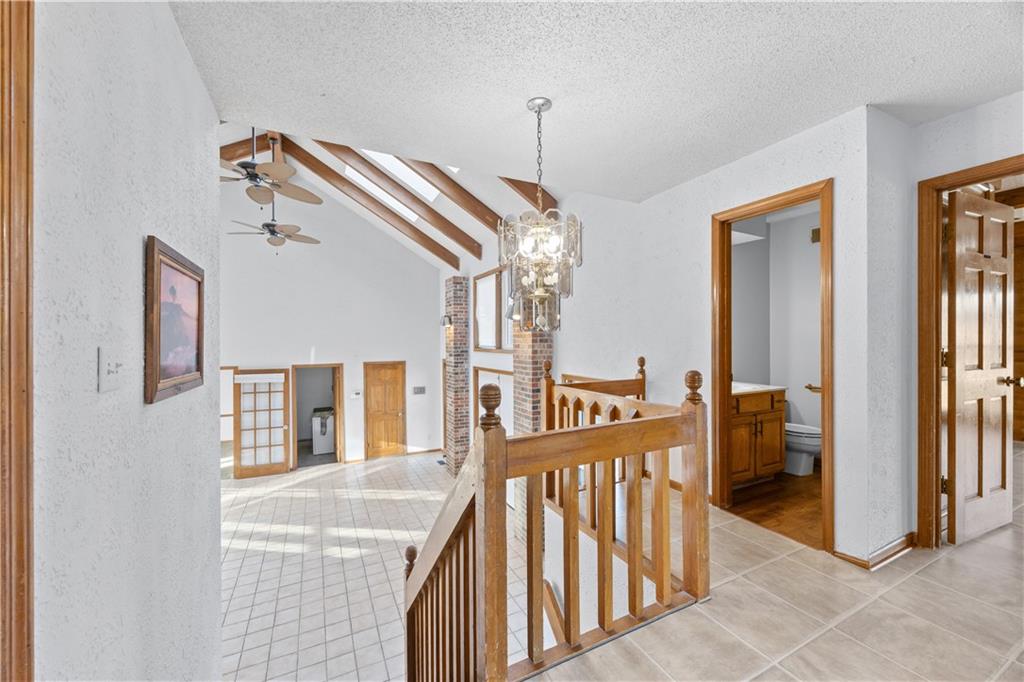 20 Century Parkway Property Photo 5