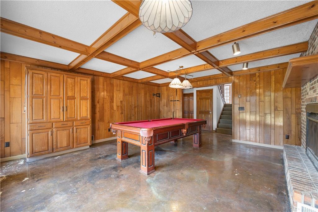 20 Century Parkway Property Photo 29